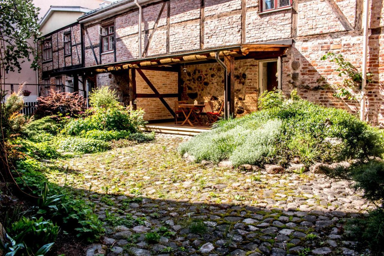 Old Town Fairytale, 2 Bedrooms And Terrace, Tartu Home 외부 사진