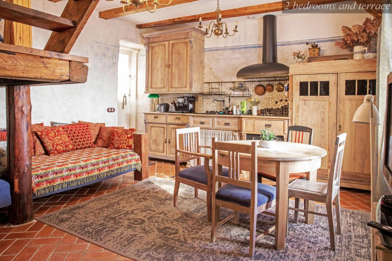 Old Town Fairytale, 2 Bedrooms And Terrace, Tartu Home 외부 사진